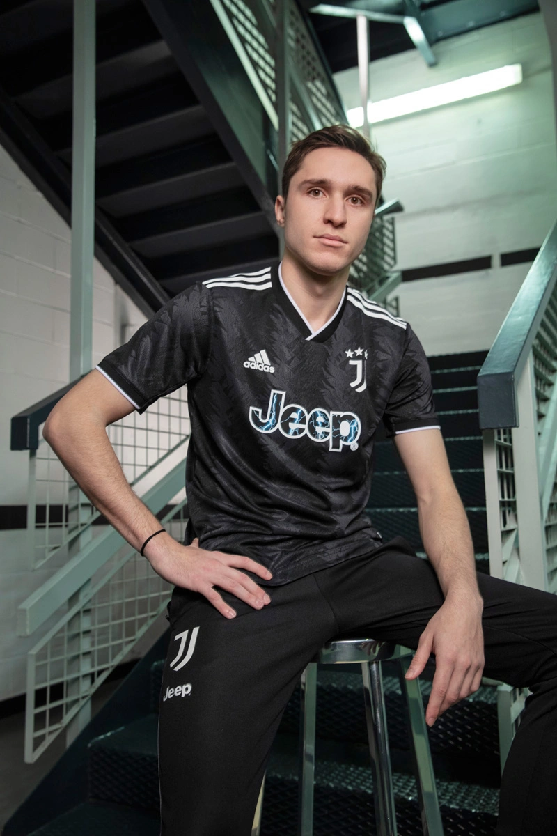 开云体育官网-包含尤文图斯客场夺冠：成功逆袭彰显实力的词条