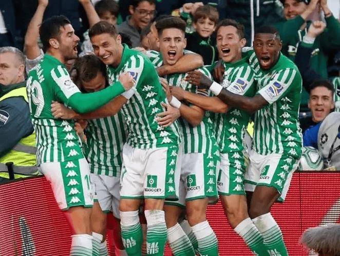 包含莱加内斯主场不敌强敌，积分垫底的词条