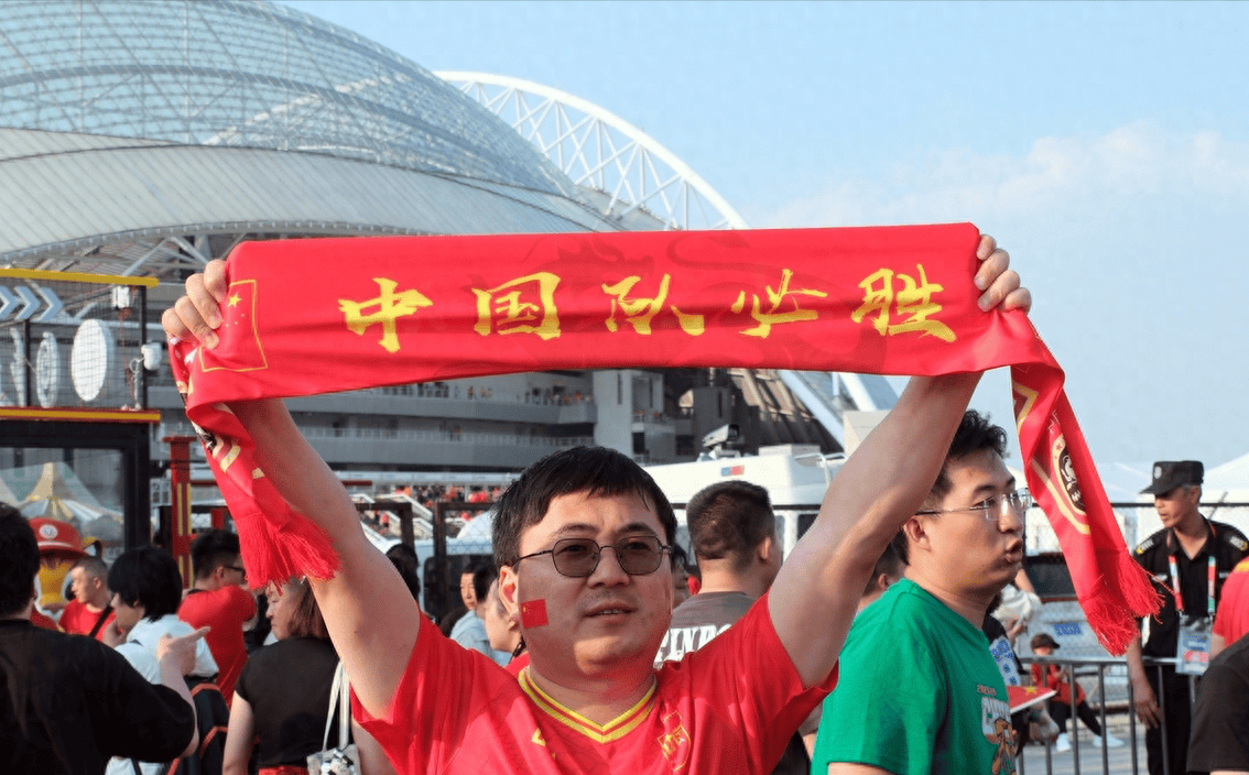 广大球迷一致点赞！国内足球联赛吸引眼球的简单介绍