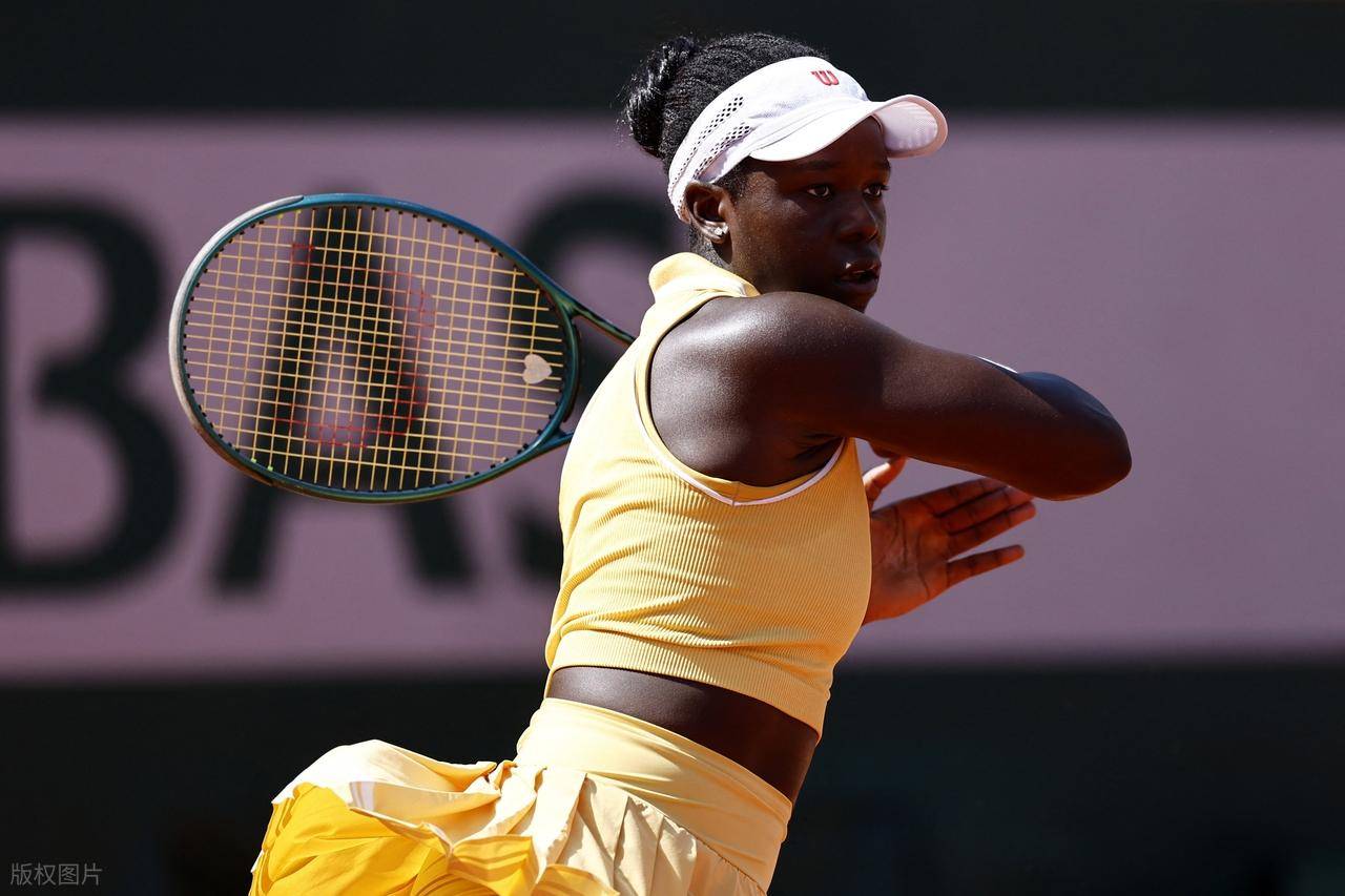 柏林联盟队击败对手成功获得胜利