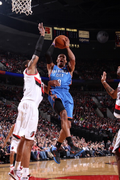 鹈鹕横扫开拓者，拉塞尔维斯布鲁克全场表现的简单介绍