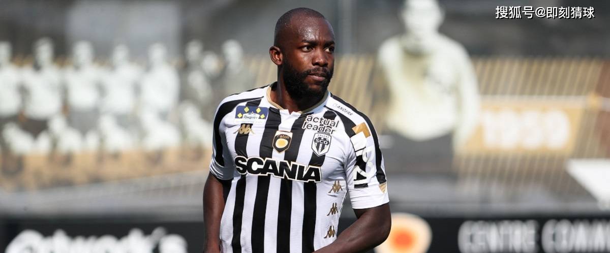 波尔多战胜斯特拉斯堡，取得胜利