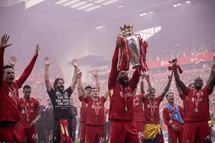 开云体育官方登录入口-利物浦久攻不下，马内接戈麦斯助攻斩获进球