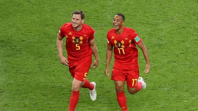 比利时边缘胜奥地利一方逆袭巩固小组领跑