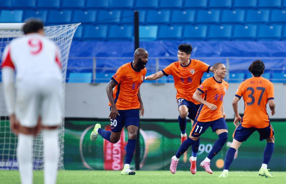 关于桑普多利亚队长连续比赛进球，领头羊之一的信息